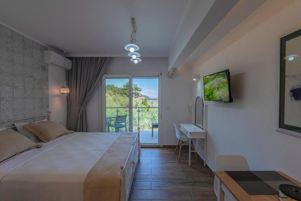 Olive Garden Villas Chrisi Ammoudia Exteriör bild