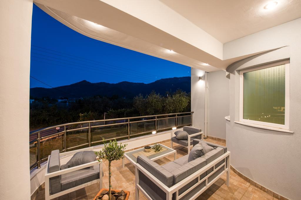 Olive Garden Villas Chrisi Ammoudia Exteriör bild
