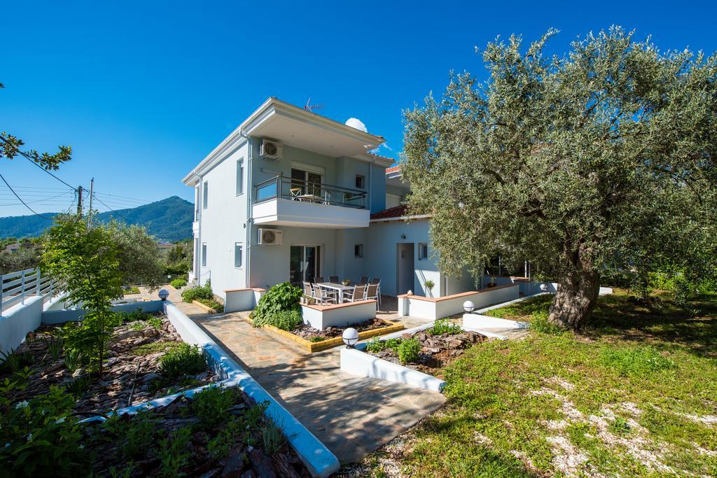 Olive Garden Villas Chrisi Ammoudia Exteriör bild