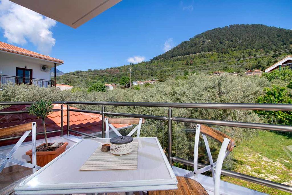Olive Garden Villas Chrisi Ammoudia Exteriör bild
