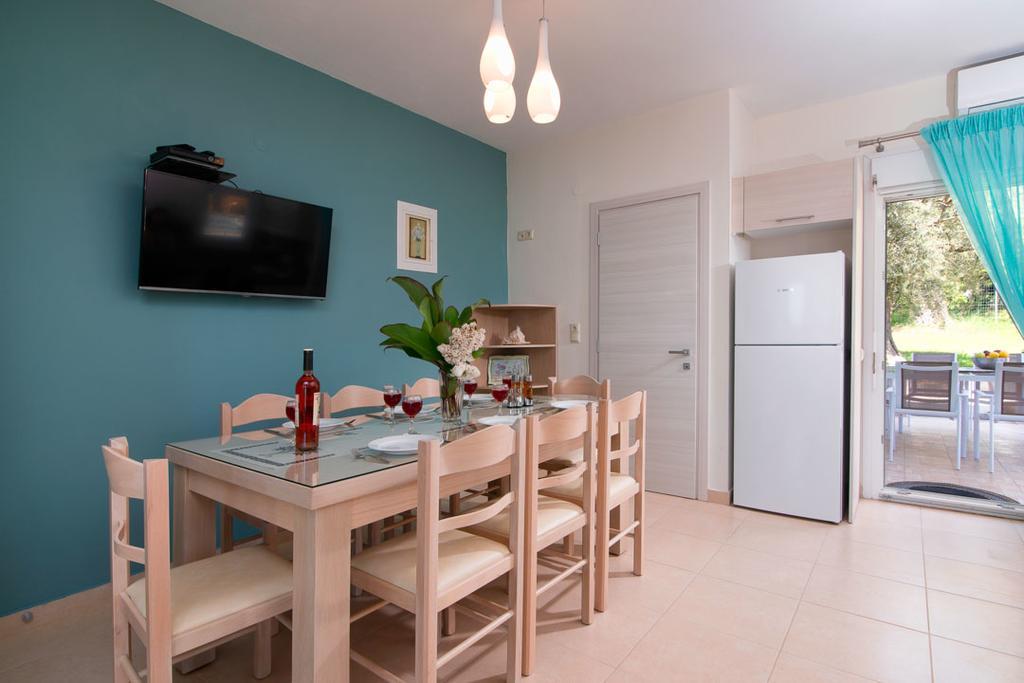 Olive Garden Villas Chrisi Ammoudia Exteriör bild