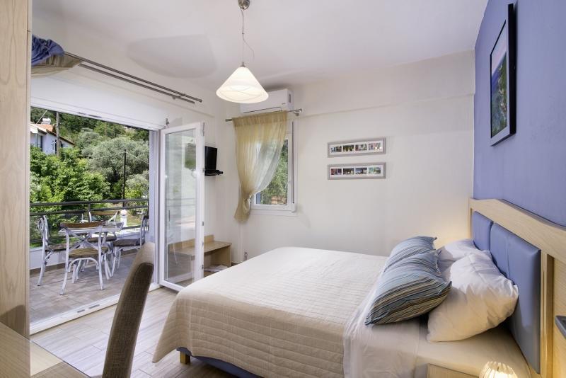Olive Garden Villas Chrisi Ammoudia Exteriör bild